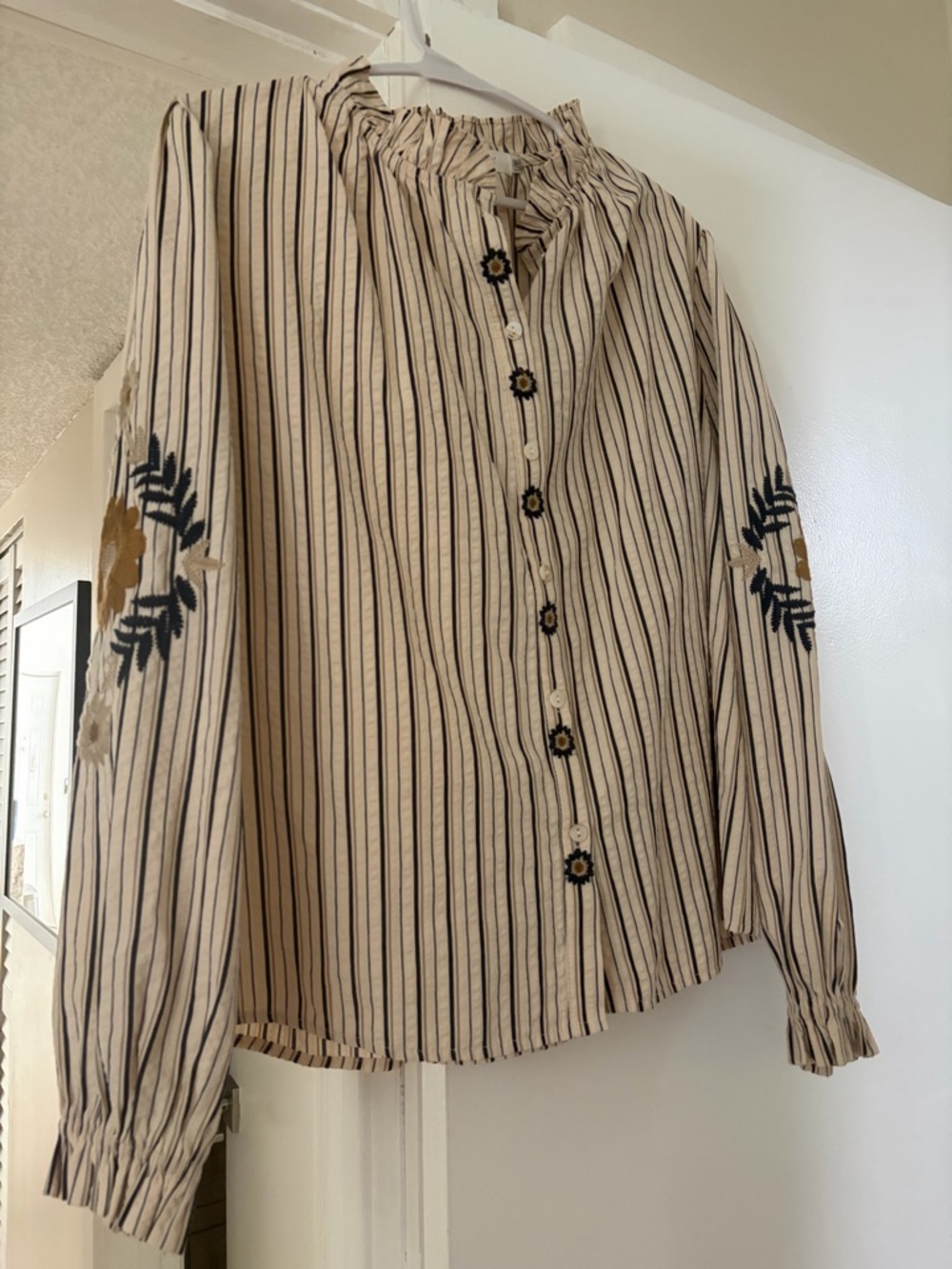 Major studio blouse